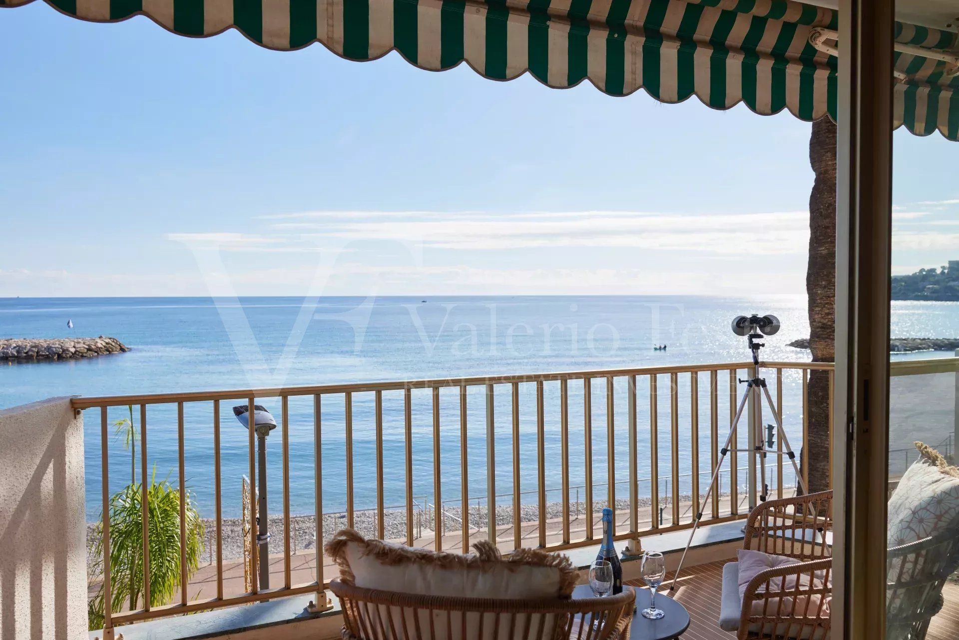 Sale Apartment 3&nbsp;rooms 89.2&nbsp;m² Roquebrune-Cap-Martin