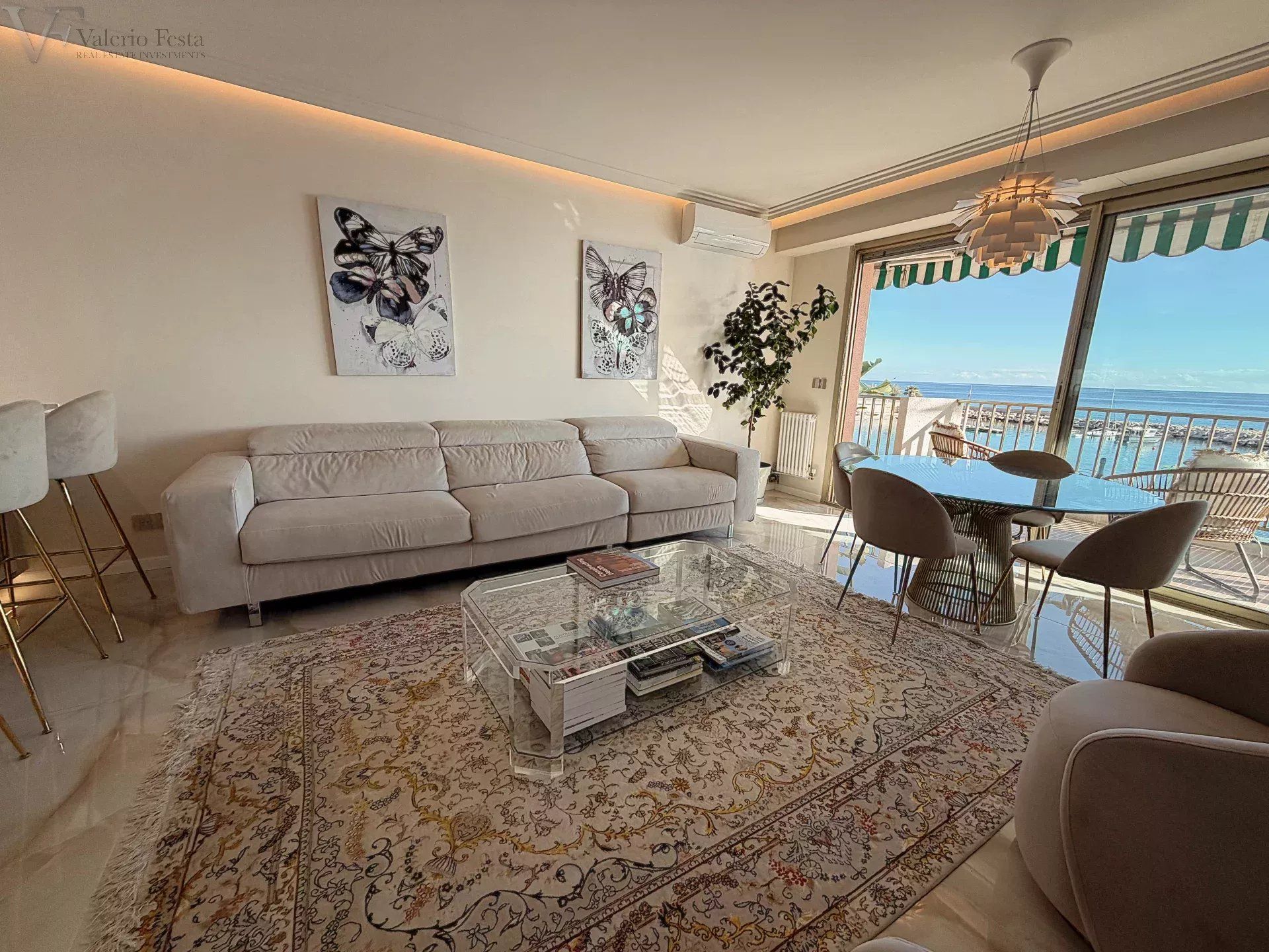 Vendita Appartamento 3 vani 89.2 m² Roquebrune-Cap-Martin