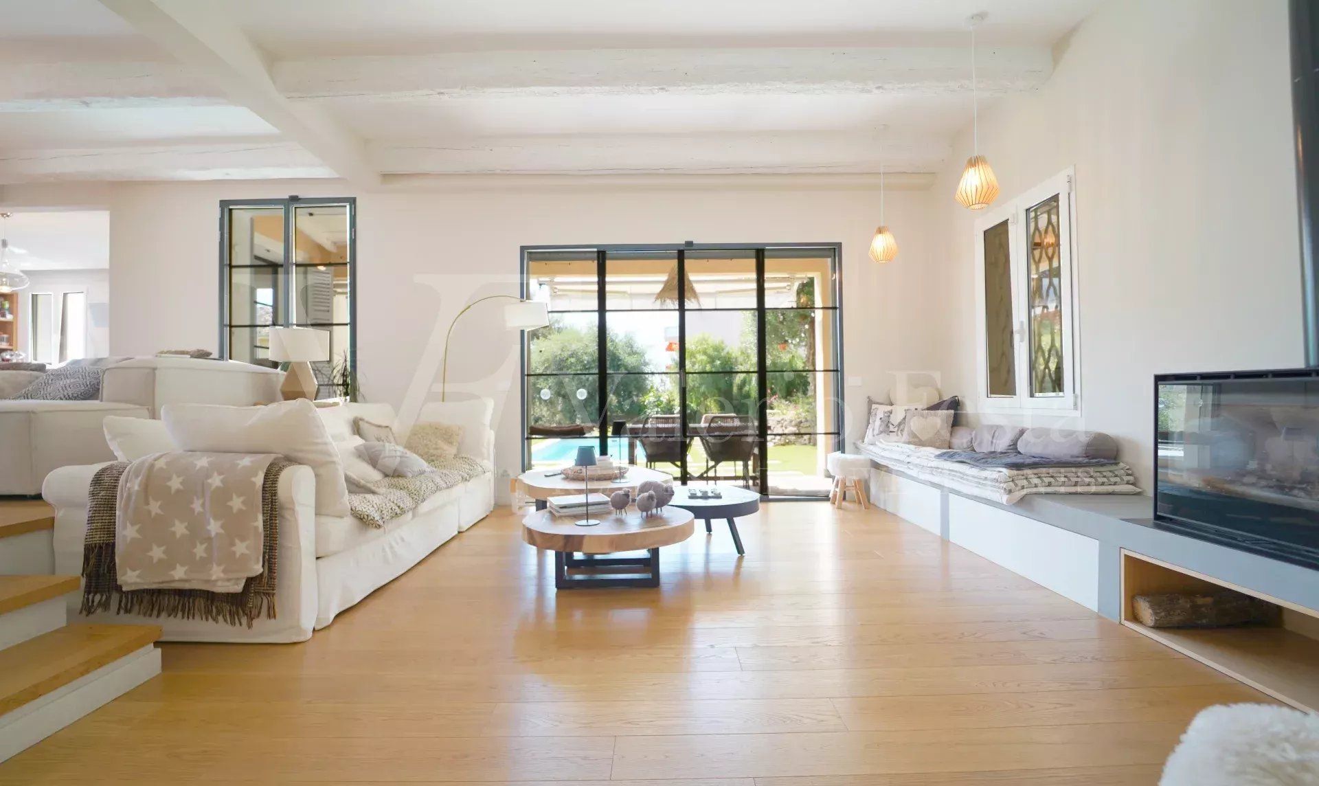 Vente Villa 5&nbsp;pièces 160&nbsp;m² Roquebrune-Cap-Martin