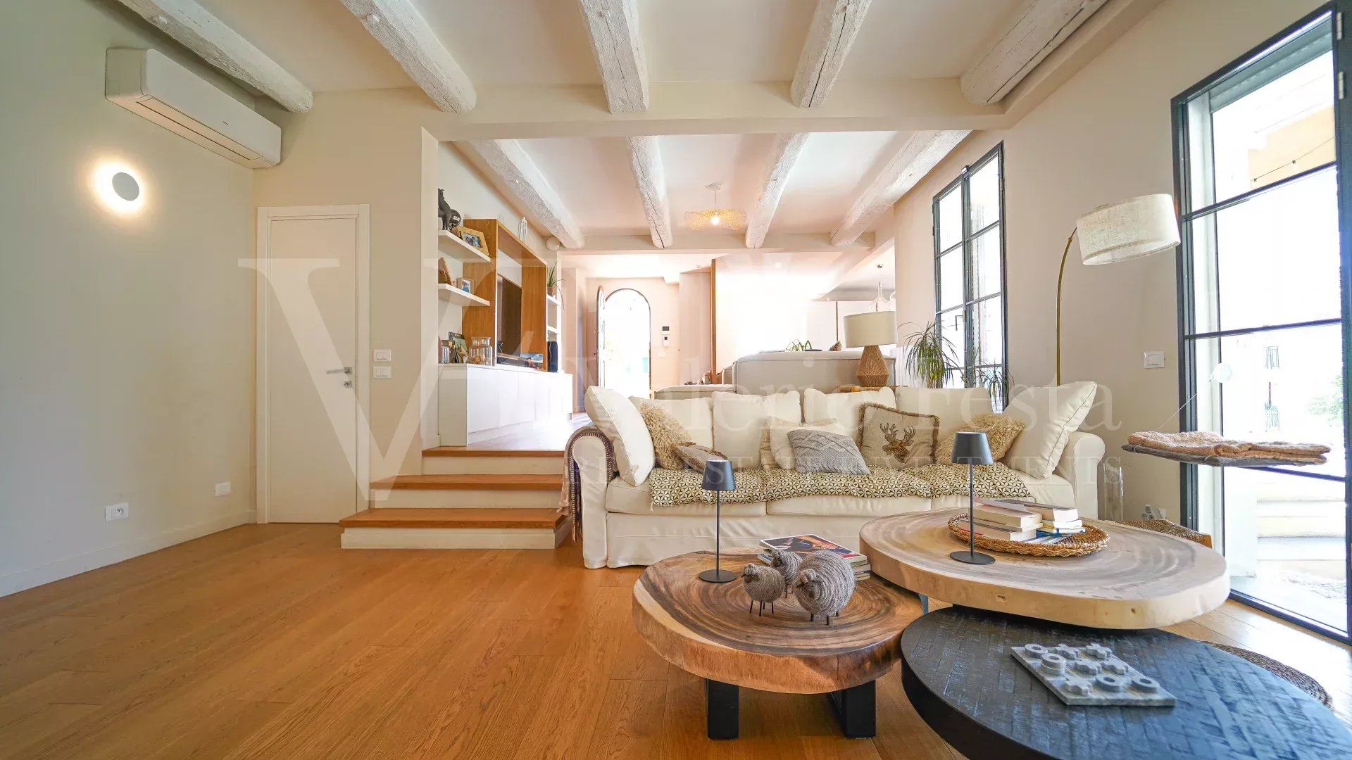 Sale Villa 5&nbsp;rooms 160&nbsp;m² Roquebrune-Cap-Martin