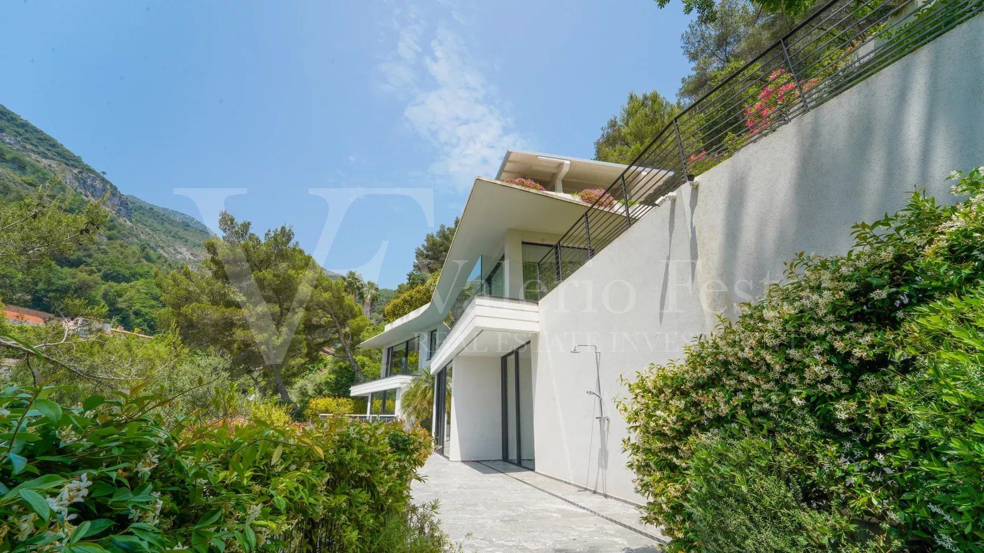 Vente Villa 8&nbsp;pièces 315&nbsp;m² Roquebrune-Cap-Martin
