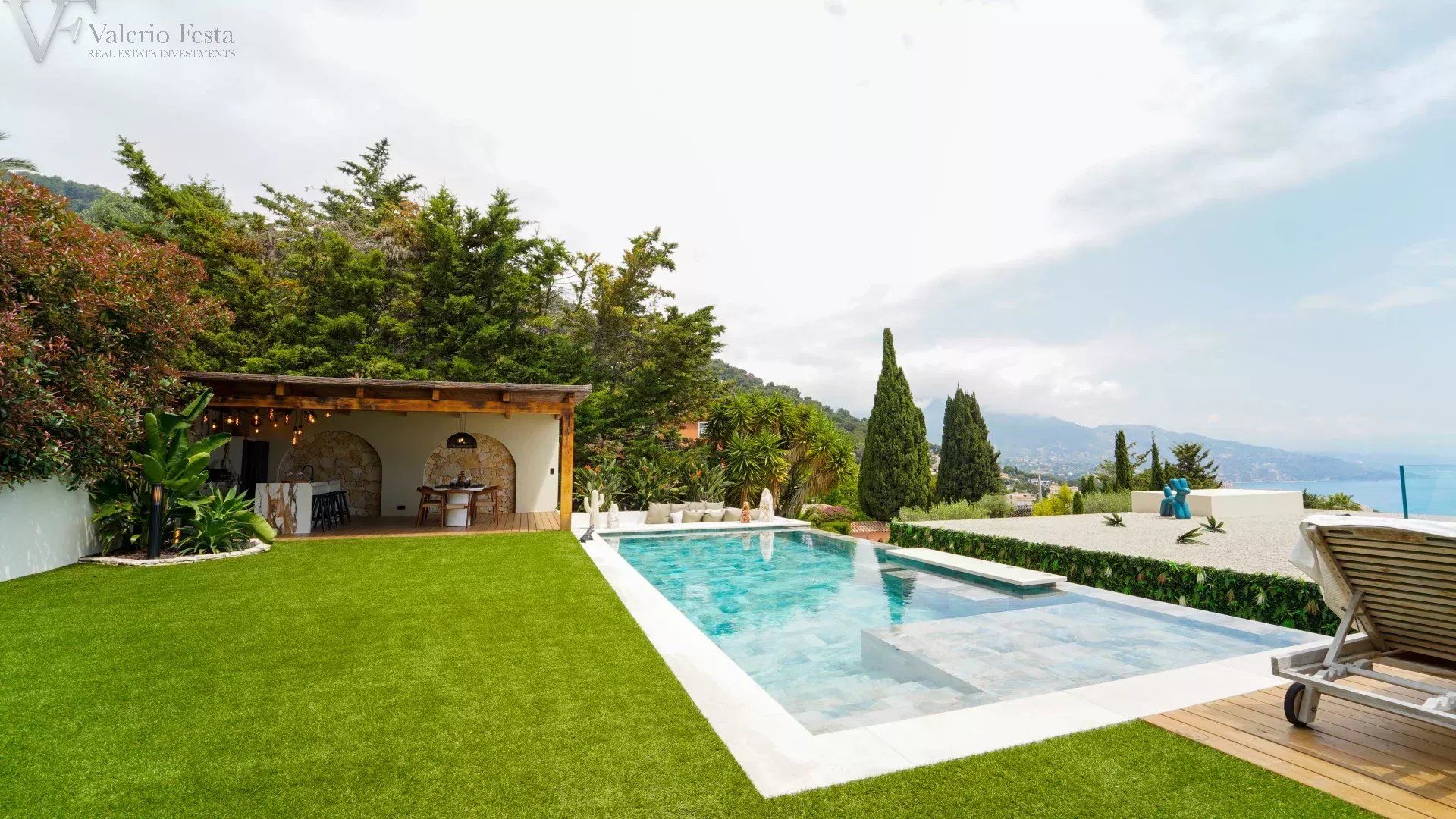 Vendita Villa 5 vani 288 m² Roquebrune-Cap-Martin