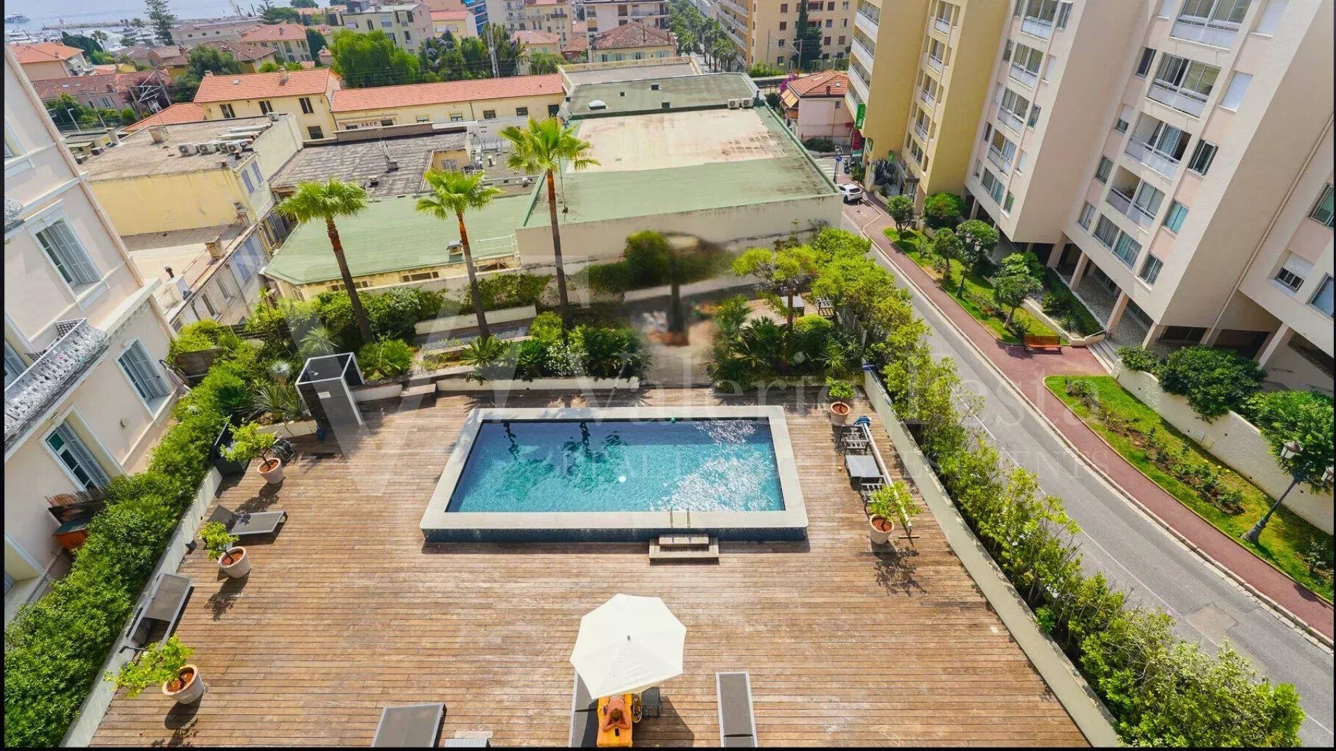 Sale Apartment 4&nbsp;rooms 105.64&nbsp;m² Beaulieu-sur-Mer