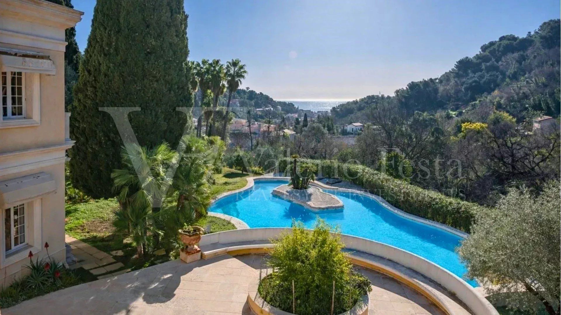 Vente Villa 856.7&nbsp;m² Gorbio