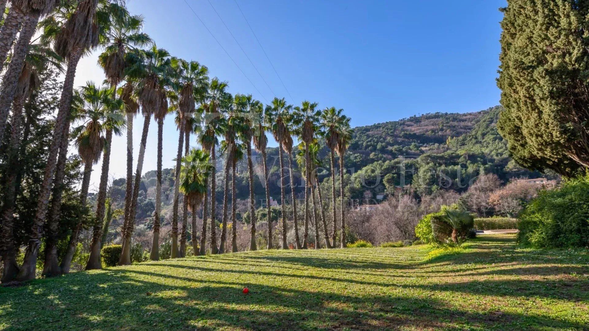 Vente Villa 856.7&nbsp;m² Gorbio