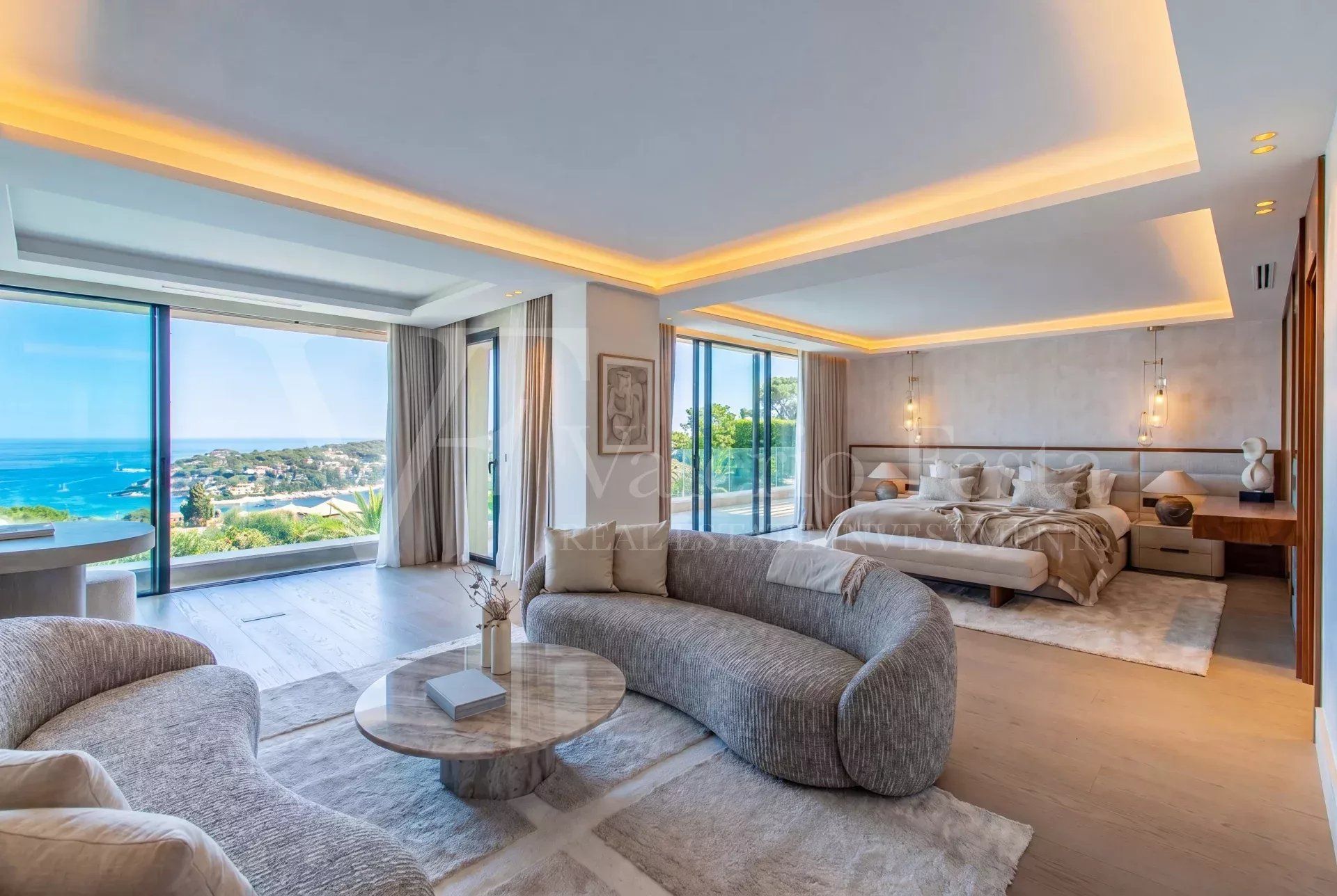 Sale Villa 6&nbsp;rooms 360.05&nbsp;m² Nice