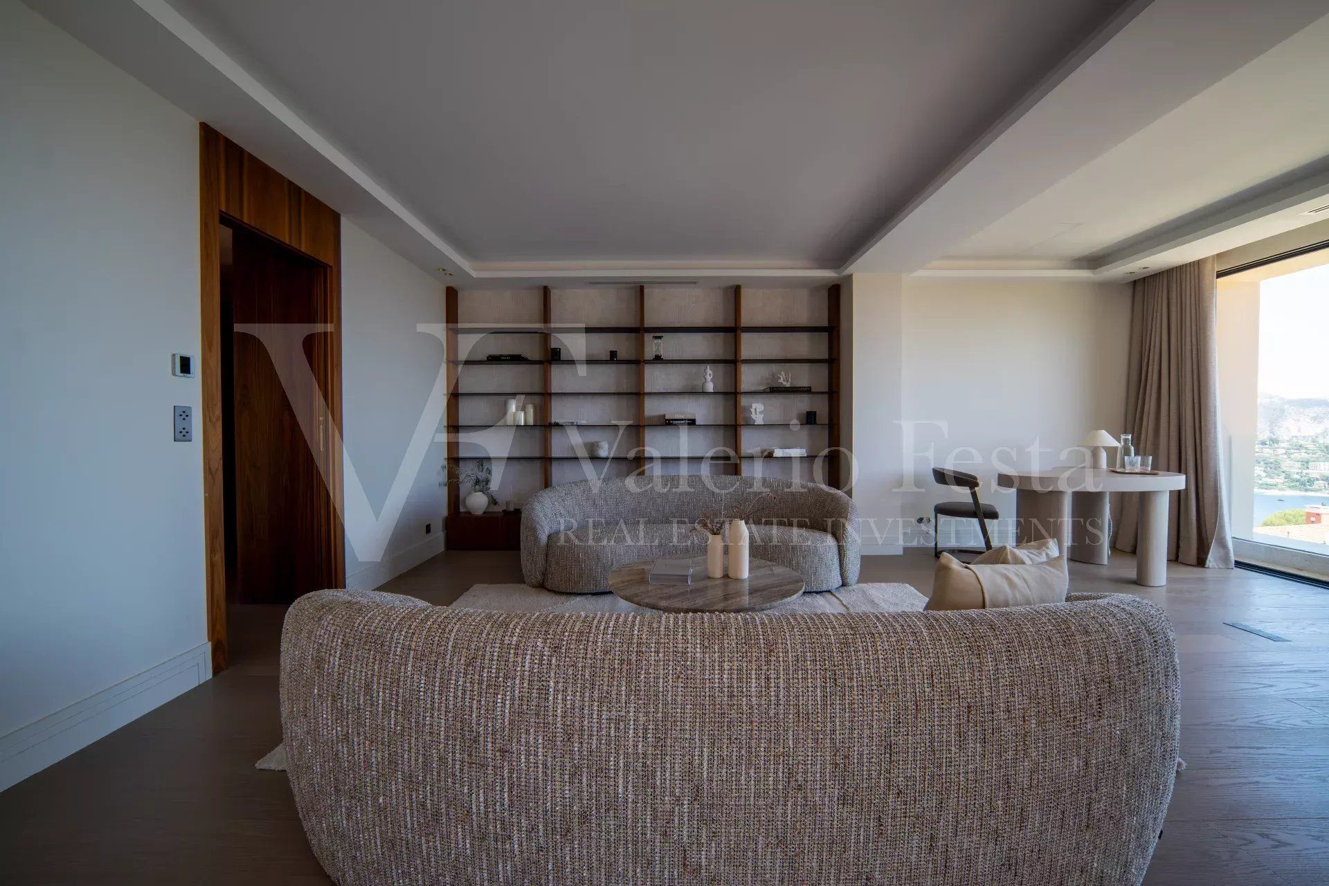 Sale Villa 6&nbsp;rooms 360.05&nbsp;m² Nice