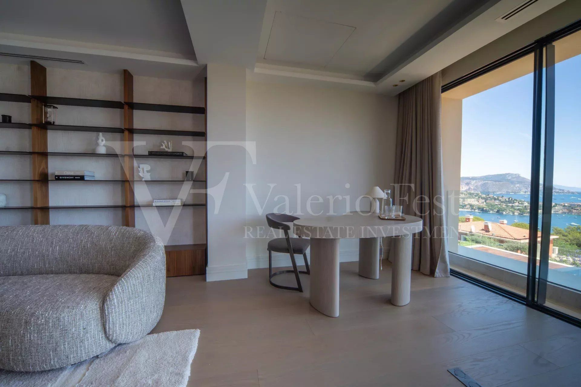Sale Villa 6&nbsp;rooms 360.05&nbsp;m² Nice