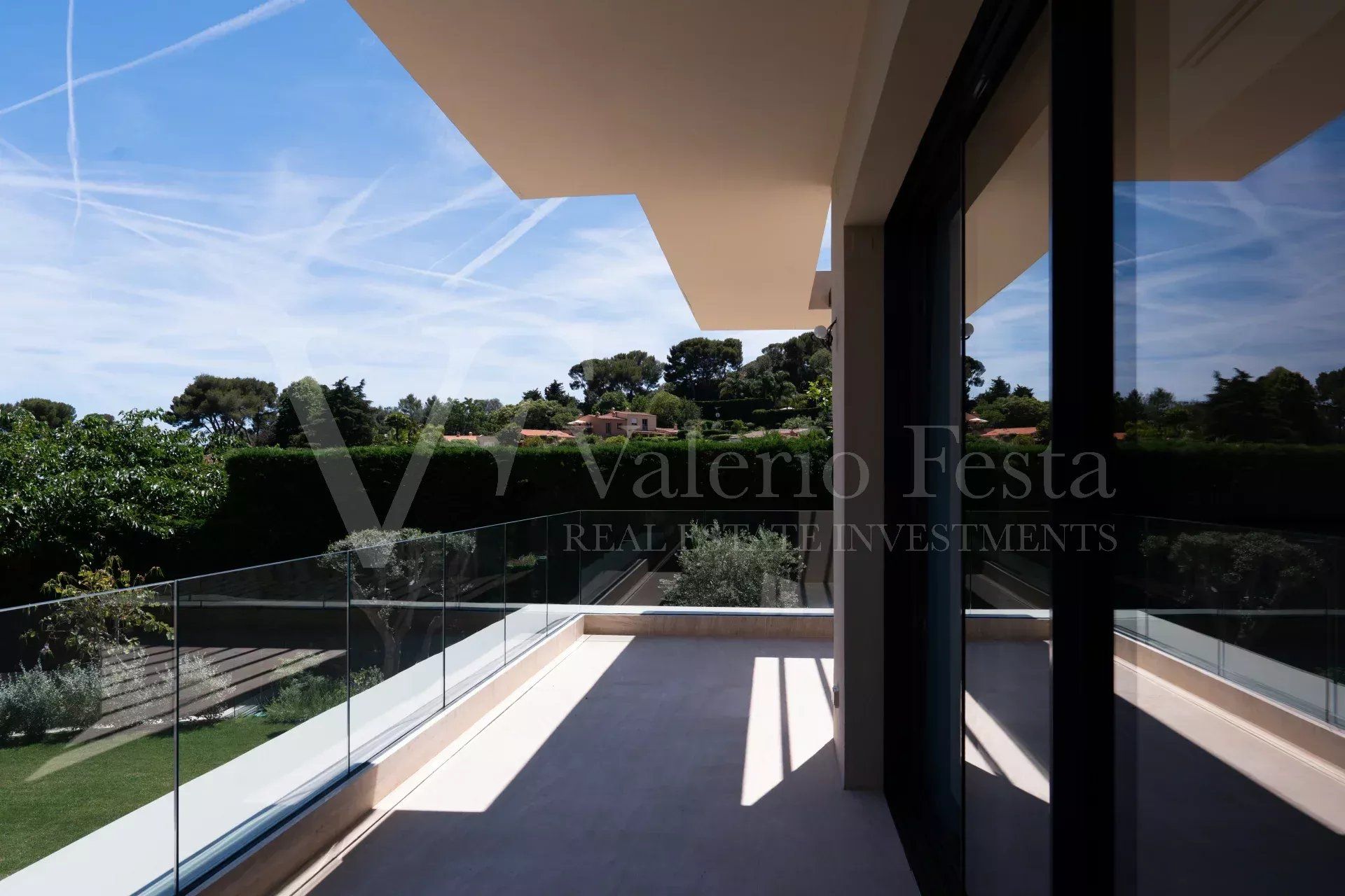 Sale Villa 6&nbsp;rooms 360.05&nbsp;m² Nice