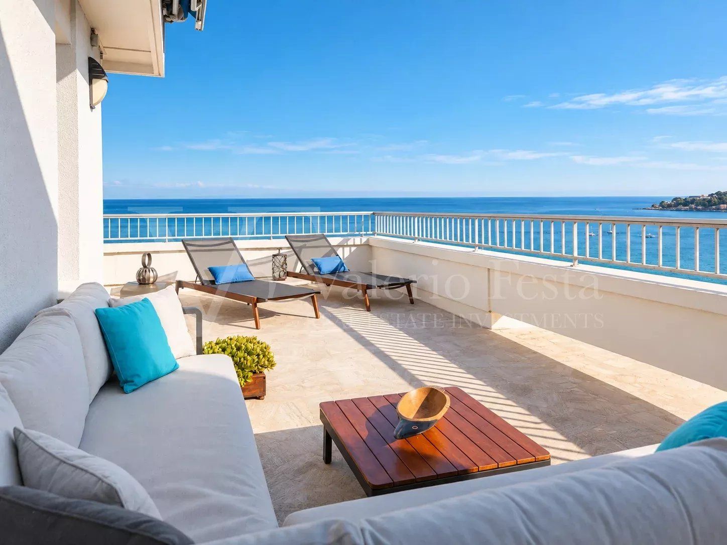 Sale Penthouse 4&nbsp;rooms 166.64&nbsp;m² Roquebrune-Cap-Martin