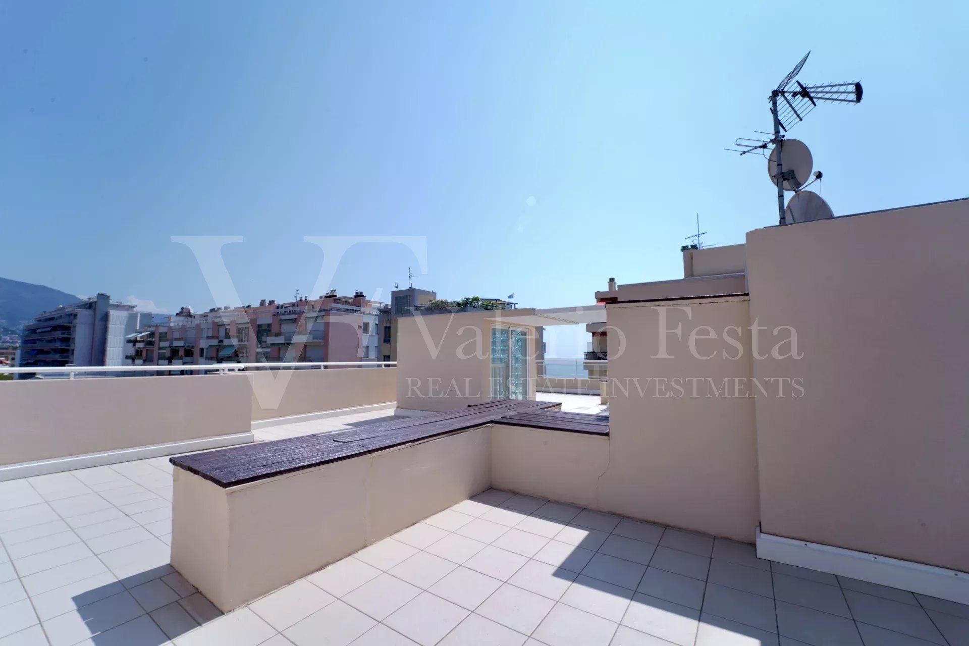 Vente Penthouse 4&nbsp;pièces 75&nbsp;m² Roquebrune-Cap-Martin